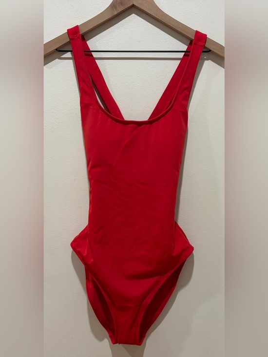 Andie Other - NWT Andie The Tulum One Piece Swimsuit in Cherry Red - Women’s Size Medium